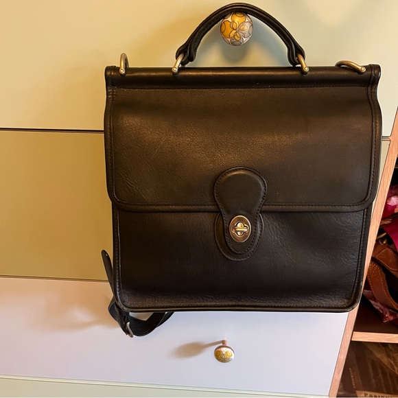 Coach Black Leather Willis Bag - Picture 3 of 16